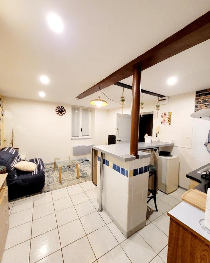 Appartements Miawe Tarbes Bagian luar foto
